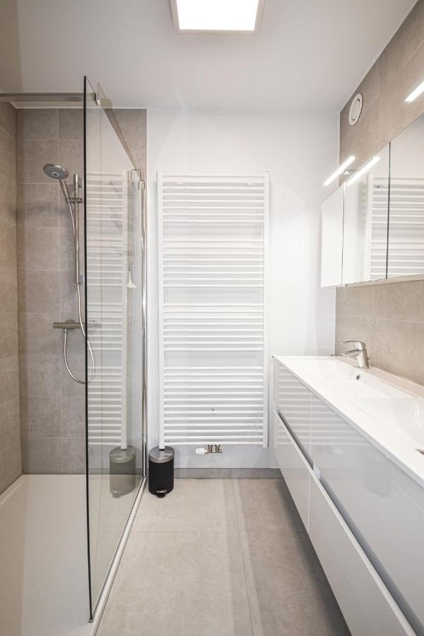 אוסטנדה Crystal Residences - Luxurious Seaside Apartments מראה חיצוני תמונה